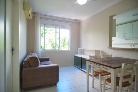 Sala de apartamento à venda com 1 quarto, 44m² em Jardim Europa, Porto Alegre