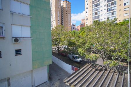 Quarto - Vista de apartamento à venda com 1 quarto, 44m² em Jardim Europa, Porto Alegre