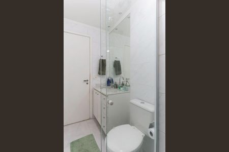 Apartamento à venda com 86m², 2 quartos e 2 vagas Apartamento à venda com 86m², 2 quartos e 2 vagasBanheiro social