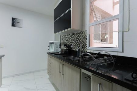 Apartamento à venda com 86m², 2 quartos e 2 vagas Apartamento à venda com 86m², 2 quartos e 2 vagasCozinha