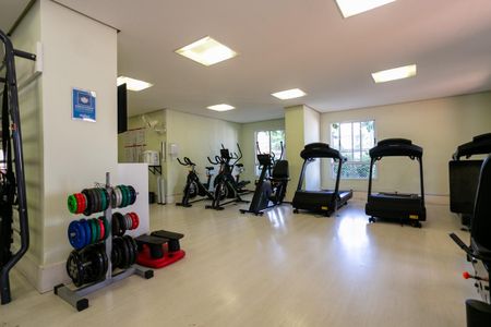 Apartamento à venda com 86m², 2 quartos e 2 vagas Apartamento à venda com 86m², 2 quartos e 2 vagasÁrea comum - Academia