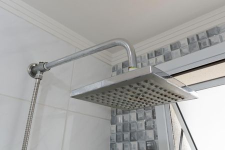 Apartamento à venda com 86m², 2 quartos e 2 vagas Apartamento à venda com 86m², 2 quartos e 2 vagasBanheiro da suíte