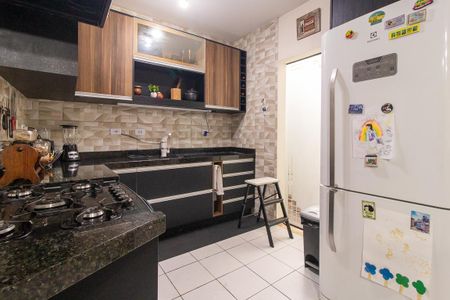 Casa para alugar com 410m², 6 quartos e 7 vagasCozinha - Armários