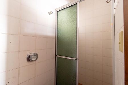 Casa para alugar com 410m², 6 quartos e 7 vagasBanheiro 3