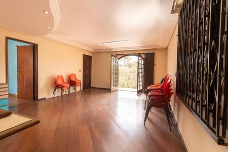 Casa para alugar com 410m², 6 quartos e 7 vagasEspaço Gourmet