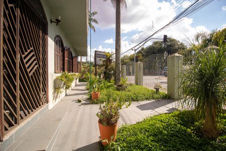 Casa para alugar com 410m², 6 quartos e 7 vagasÁrea externa
