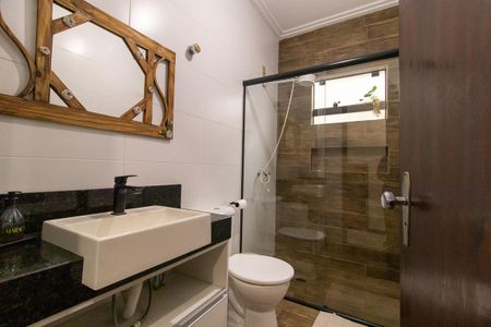 Casa para alugar com 410m², 6 quartos e 7 vagasBanheiro 1