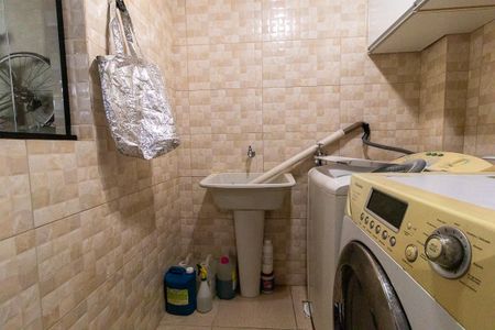 Casa para alugar com 410m², 6 quartos e 7 vagasÁrea de Serviço 2