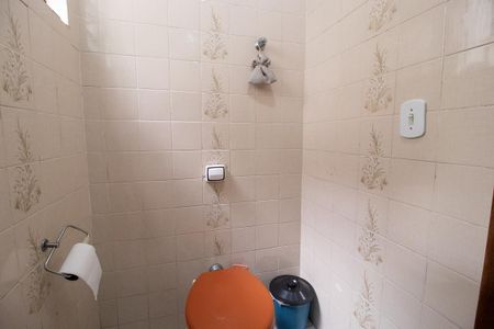 Casa para alugar com 410m², 6 quartos e 7 vagasBanheiro 2