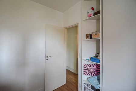 Apartamento à venda com 107m², 3 quartos e 2 vagasQuarto 2