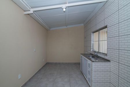 Casa para alugar com 100m², 2 quartos e sem vaga Casa para alugar com 100m², 2 quartos e sem vagaCozinha