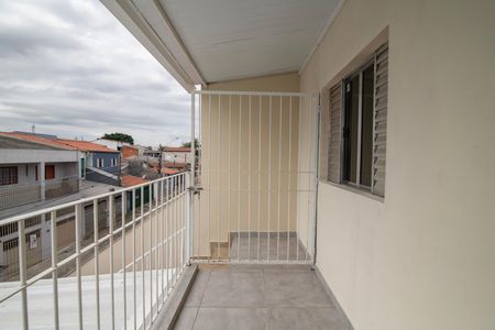 Casa para alugar com 100m², 2 quartos e sem vaga Casa para alugar com 100m², 2 quartos e sem vagaVaranda