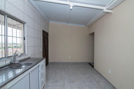 Casa para alugar com 100m², 2 quartos e sem vaga Casa para alugar com 100m², 2 quartos e sem vagaCozinha