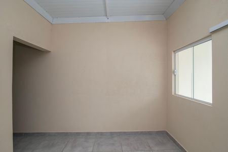 Casa para alugar com 100m², 2 quartos e sem vaga Casa para alugar com 100m², 2 quartos e sem vagaSala