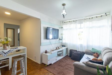 Sala de apartamento para alugar com 2 quartos, 57m² em Campo Comprido, Curitiba