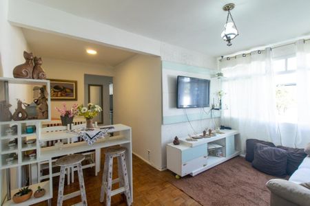 Sala de apartamento para alugar com 2 quartos, 57m² em Campo Comprido, Curitiba