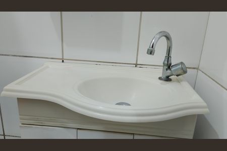 Casa para alugar com 255m², 3 quartos e 4 vagasBanheiro 1