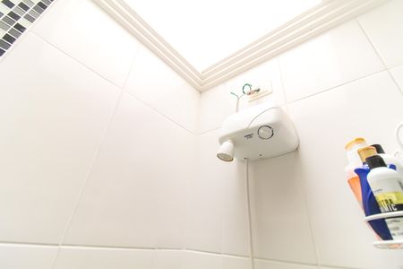 Casa de condomínio à venda com 78m², 3 quartos e 2 vagasBanheiro