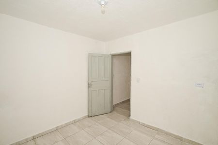 Quarto de casa para alugar com 1 quarto, 24m² em Jardim Maria Duarte, São Paulo