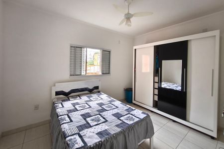 Casa à venda com 61m², 3 quartos e 4 vagasQuarto 3