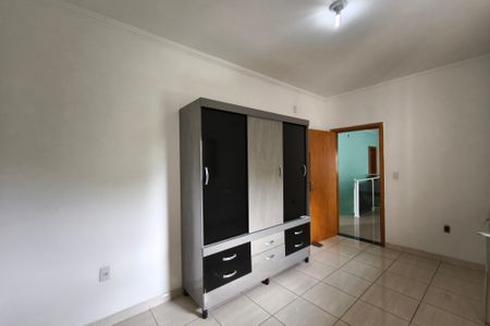 Casa à venda com 61m², 3 quartos e 4 vagasQuarto 2