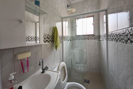 Casa à venda com 61m², 3 quartos e 4 vagasBanheiro Suíte