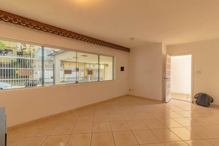 Casa à venda com 2 quartos, 200m² em Parque Jabaquara, São Paulo