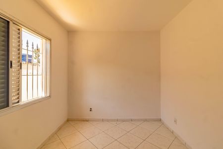 Casa à venda com 2 quartos, 200m² em Parque Jabaquara, São Paulo