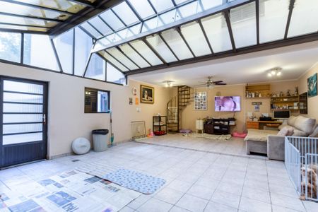 Casa à venda com 360m², 4 quartos e 4 vagas