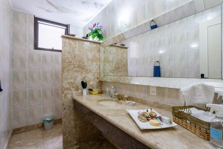 Casa à venda com 360m², 4 quartos e 4 vagas