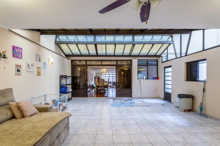 Casa à venda com 360m², 4 quartos e 4 vagas