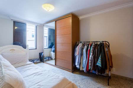 Casa à venda com 360m², 4 quartos e 4 vagas