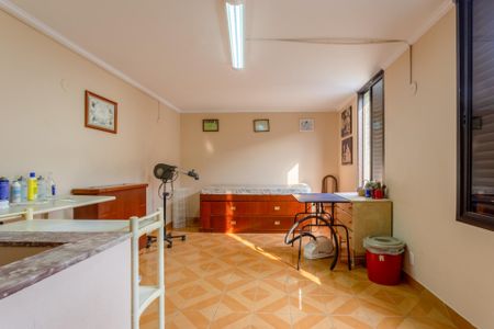 Casa à venda com 360m², 4 quartos e 4 vagas