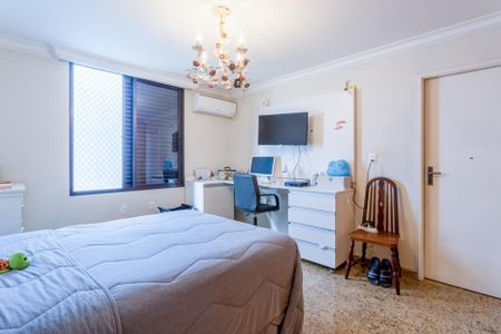 Casa à venda com 360m², 4 quartos e 4 vagas