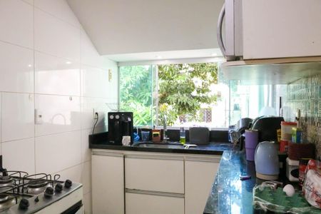 Casa de condomínio para alugar com 65m², 2 quartos e sem vagaCozinha