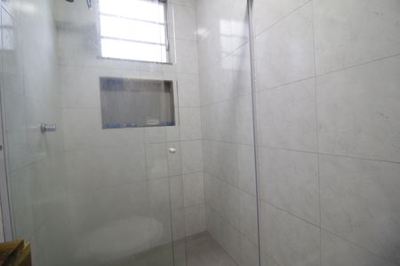Apartamento para alugar com 76m², 2 quartos e sem vagaBanheiro