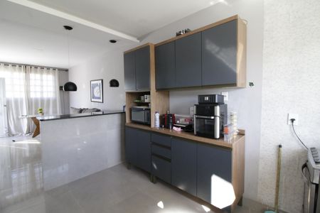 Apartamento para alugar com 76m², 2 quartos e sem vagaCozinha