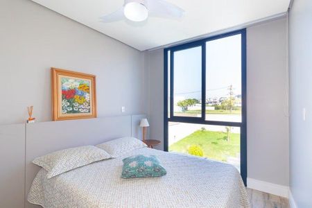 Casa de condomínio para alugar com 263m², 4 quartos e 4 vagasQuarto 3