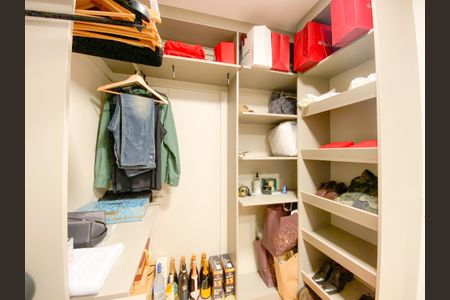 Apartamento à venda com 89m², 2 quartos e 2 vagasCloset da suíte