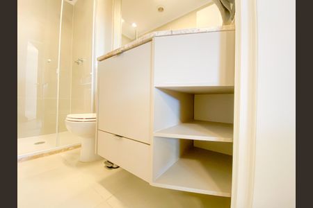 Apartamento à venda com 89m², 2 quartos e 2 vagasBanheiro Suíte 