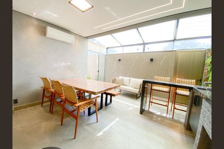 Apartamento à venda com 89m², 2 quartos e 2 vagasÁrea Gourmet