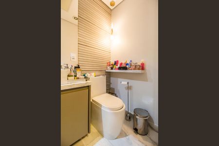 Apartamento para alugar com 100m², 2 quartos e 2 vagasBanheiro da Suíte