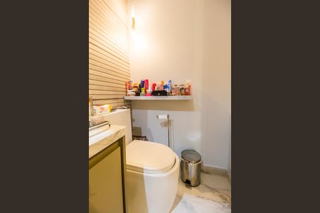 Apartamento para alugar com 100m², 2 quartos e 2 vagasBanheiro da Suíte