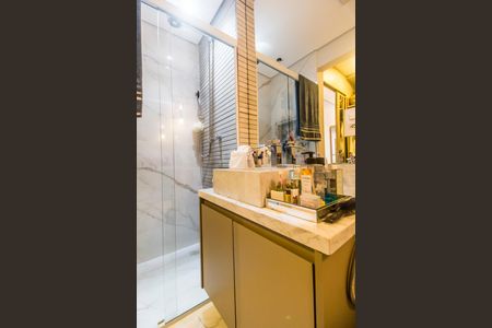 Apartamento para alugar com 100m², 2 quartos e 2 vagasBanheiro da Suíte