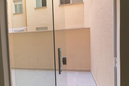Apartamento à venda com 2 quartos, 62m² em Paquetá, Belo Horizonte