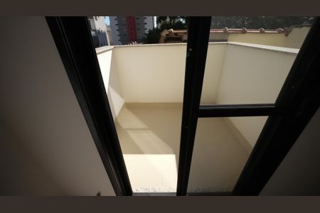 Apartamento para alugar com 50m², 2 quartos e 1 vagaSacada