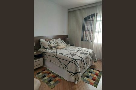 Casa à venda com 3 quartos, 128m² em Parada Inglesa, São Paulo