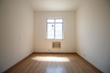 Apartamento à venda com 102m², 3 quartos e 1 vagaQuarto 2