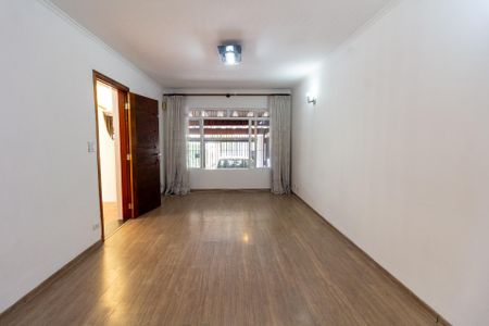 Casa à venda com 2 quartos, 170m² em Vila Brasilio Machado, São Paulo