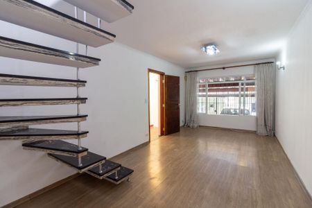 Casa à venda com 2 quartos, 170m² em Vila Brasilio Machado, São Paulo